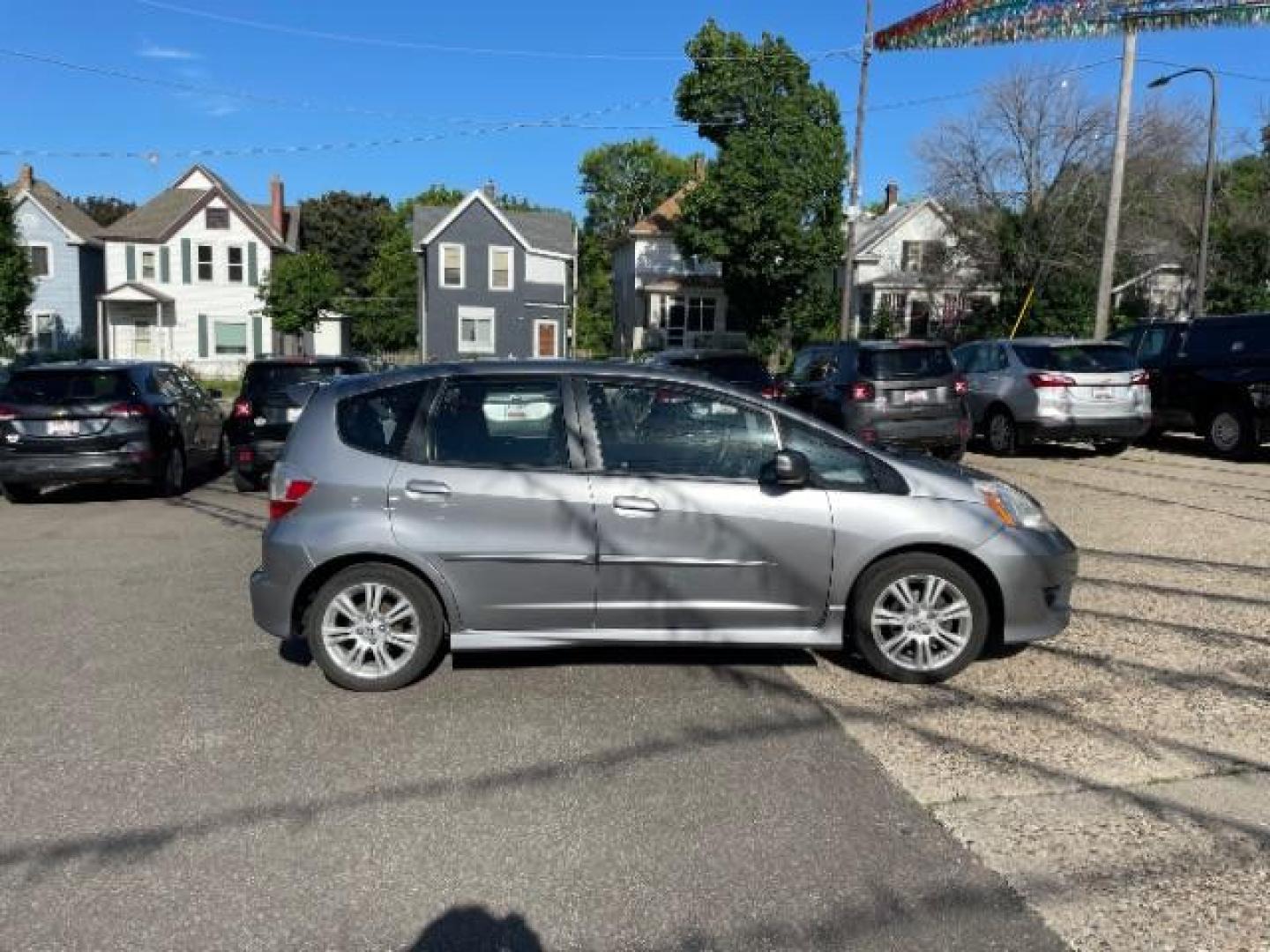 2010 Honda Fit Sport 5-Speed MT (JHMGE8G42AS) with an 1.5L L4 SOHC 16V engine, 5-Speed Manual transmission, located at 745 S Robert St, St. Paul, MN, 55107, (651) 222-2991, 44.923389, -93.081215 - Photo#5