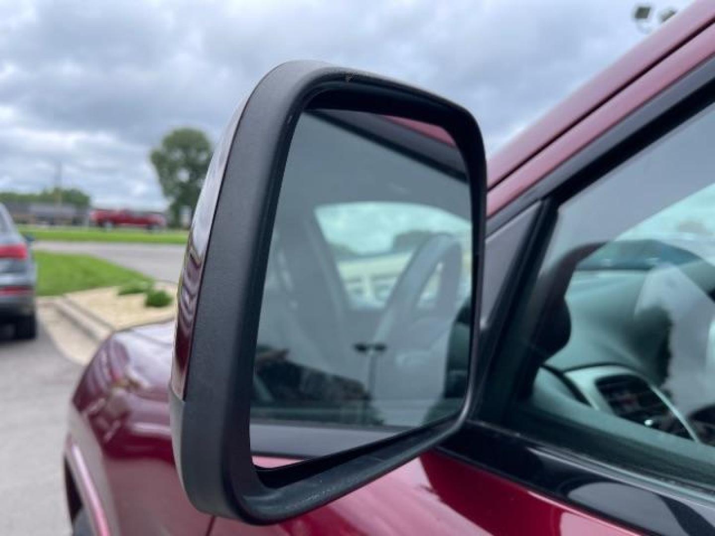 2018 Velvet Red Pearl Coat Jeep Grand Cherokee Laredo 4WD (1C4RJFAGXJC) with an 3.6L V6 DOHC 24V engine, 8-Speed Automatic transmission, located at 745 S Robert St, St. Paul, MN, 55107, (651) 222-2991, 44.923389, -93.081215 - Photo#11