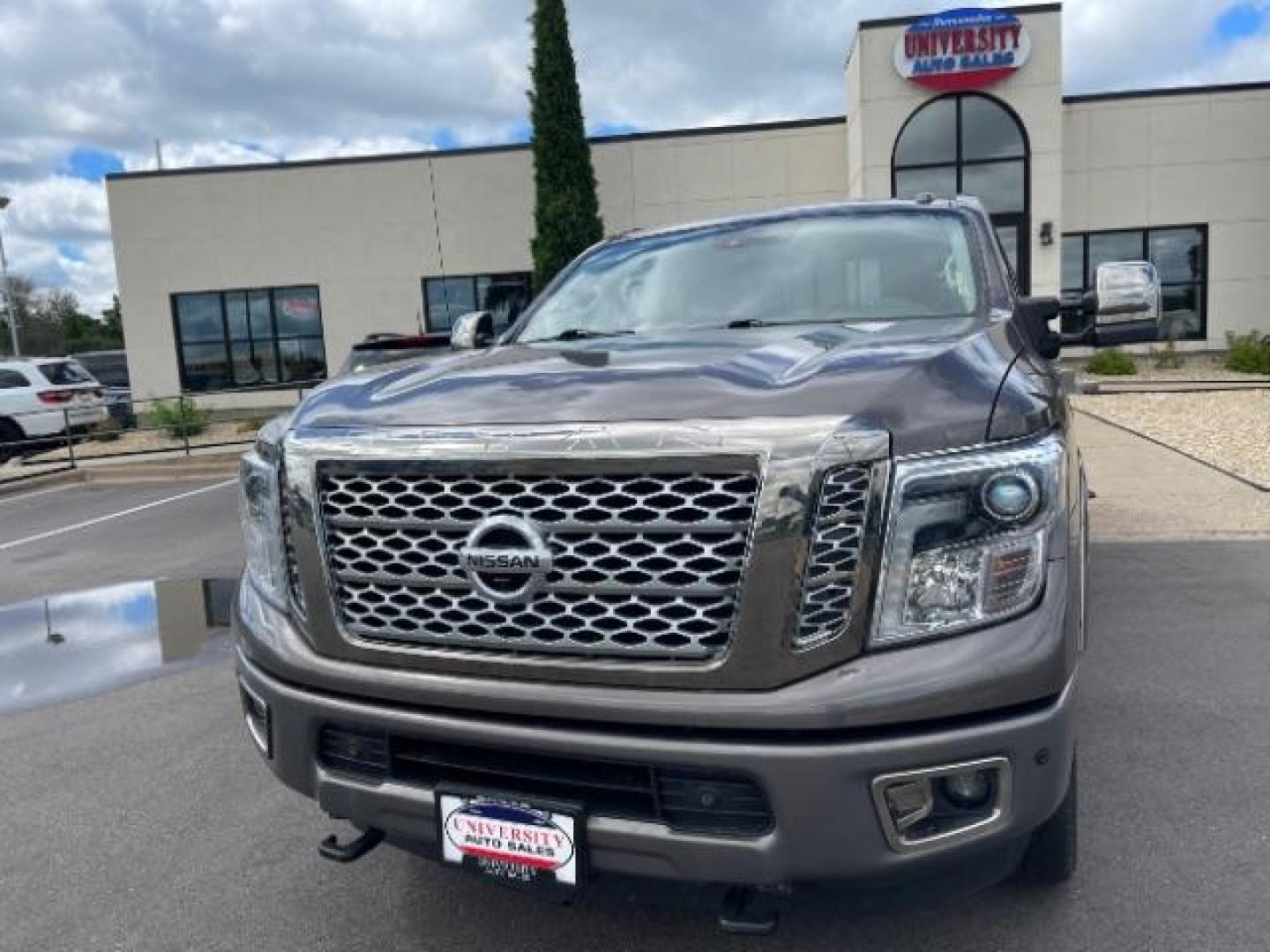 2018 Forged Copper Nissan Titan XD CREW CAB PICKUP 4-DR (1N6AA1F49JN) with an 5.6L V8 DOHC 32V engine, 6-Speed Automatic transmission, located at 3301 W Hwy 13, Burnsville, MN, 55337, (952) 460-3200, 44.775333, -93.320808 - Photo#2