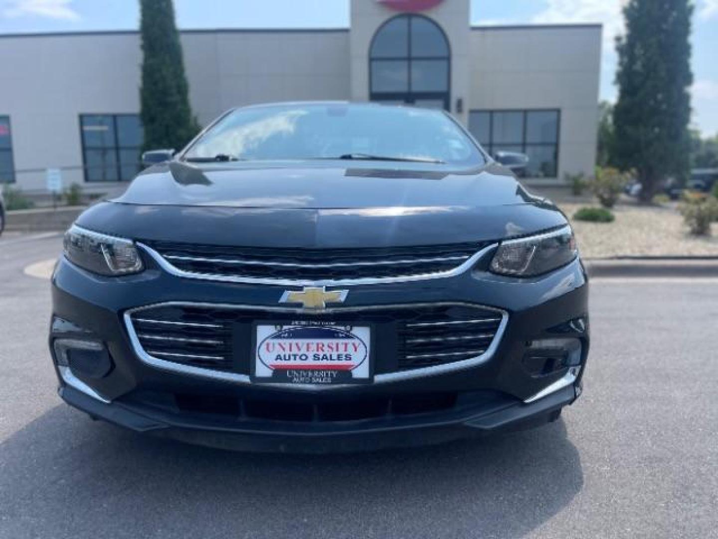 2017 Blue Velvet Metallic Chevrolet Malibu 1LT (1G1ZE5ST5HF) with an 1.5L L4 DOHC 16V engine, 6-Speed Automatic transmission, located at 745 S Robert St, St. Paul, MN, 55107, (651) 222-2991, 44.923389, -93.081215 - Photo#5