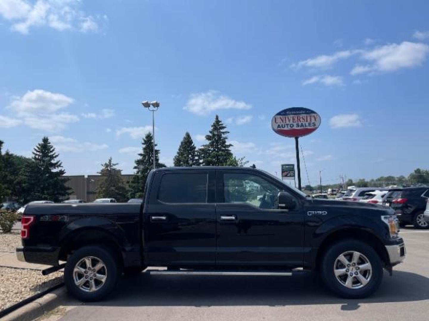 2020 Agate Black Ford F-150 XLT SuperCrew 5.5-ft. Bed 4WD (1FTEW1EP8LF) with an 2.7L V6 DOHC 24V engine, 6-Speed Automatic transmission, located at 745 S Robert St, St. Paul, MN, 55107, (651) 222-2991, 44.923389, -93.081215 - Photo#7