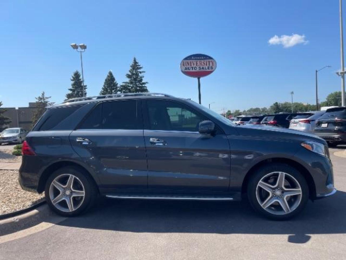 2016 Steel Grey Metallic Mercedes-Benz GLE-Class GLE350 (4JGDA5JB7GA) with an 3.5L V6 DOHC 24V engine, 7-Speed Automatic transmission, located at 745 S Robert St, St. Paul, MN, 55107, (651) 222-2991, 44.923389, -93.081215 - Photo#2