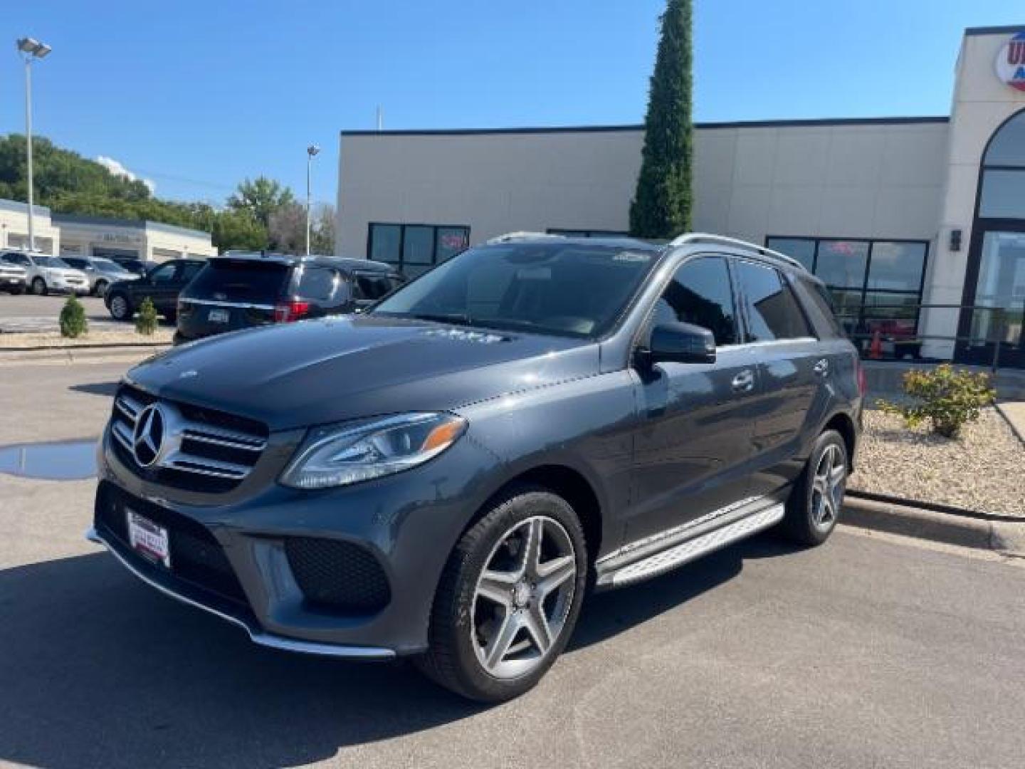 2016 Steel Grey Metallic Mercedes-Benz GLE-Class GLE350 (4JGDA5JB7GA) with an 3.5L V6 DOHC 24V engine, 7-Speed Automatic transmission, located at 745 S Robert St, St. Paul, MN, 55107, (651) 222-2991, 44.923389, -93.081215 - Photo#7