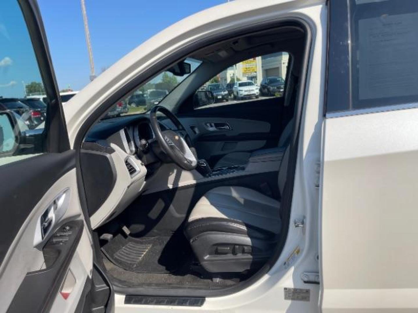 2014 Summit White Chevrolet Equinox LTZ 2WD (1GNALDEK5EZ) with an 2.4L L4 DOHC 16V FFV engine, 6-Speed Automatic transmission, located at 745 S Robert St, St. Paul, MN, 55107, (651) 222-2991, 44.923389, -93.081215 - Photo#19