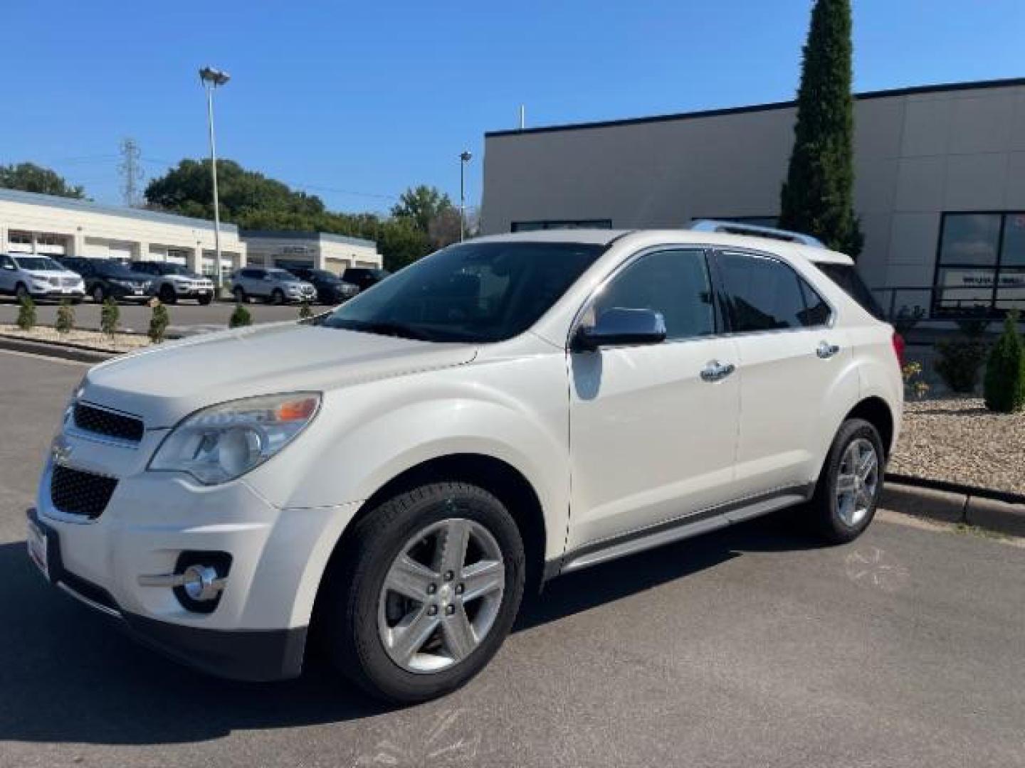 2014 Summit White Chevrolet Equinox LTZ 2WD (1GNALDEK5EZ) with an 2.4L L4 DOHC 16V FFV engine, 6-Speed Automatic transmission, located at 745 S Robert St, St. Paul, MN, 55107, (651) 222-2991, 44.923389, -93.081215 - Photo#7