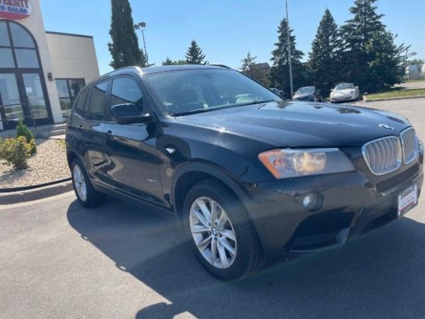 2014 Black Sapphire Metallic BMW X3 xDrive28i (5UXWX9C52E0) with an 2.0L L4 DOHC 16V engine, 8-Speed Automatic transmission, located at 3301 W Hwy 13, Burnsville, MN, 55337, (952) 460-3200, 44.775333, -93.320808 - Photo#7