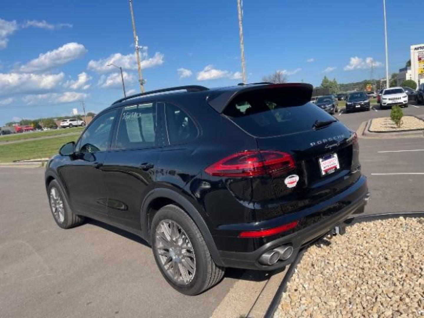 2016 Black Porsche Cayenne S (WP1AB2A28GL) with an 3.6L V6 DOHC 24V engine, 8-Speed Automatic transmission, located at 3301 W Hwy 13, Burnsville, MN, 55337, (952) 460-3200, 44.775333, -93.320808 - Photo#5