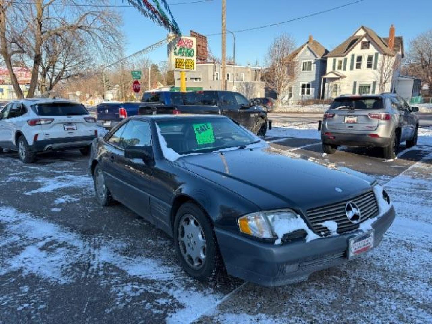 1995 Silver Mercedes-Benz SL-Class SL500 Roadster (WDBFA67E6SF) with an 5.0L V8 DOHC 32V engine, 4-Speed Automatic transmission, located at 745 S Robert St, St. Paul, MN, 55107, (651) 222-2991, 44.923389, -93.081215 - Photo#0