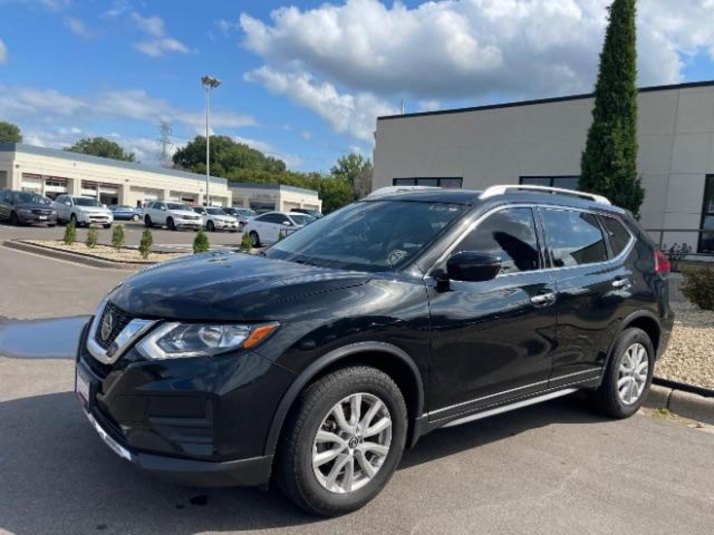 2019 Magnetic Black Pearl Nissan Rogue SV AWD (JN8AT2MV6KW) with an 2.5L L4 DOHC 16V engine, Continuously Variable Transmission transmission, located at 3301 W Hwy 13, Burnsville, MN, 55337, (952) 460-3200, 44.775333, -93.320808 - Photo#7