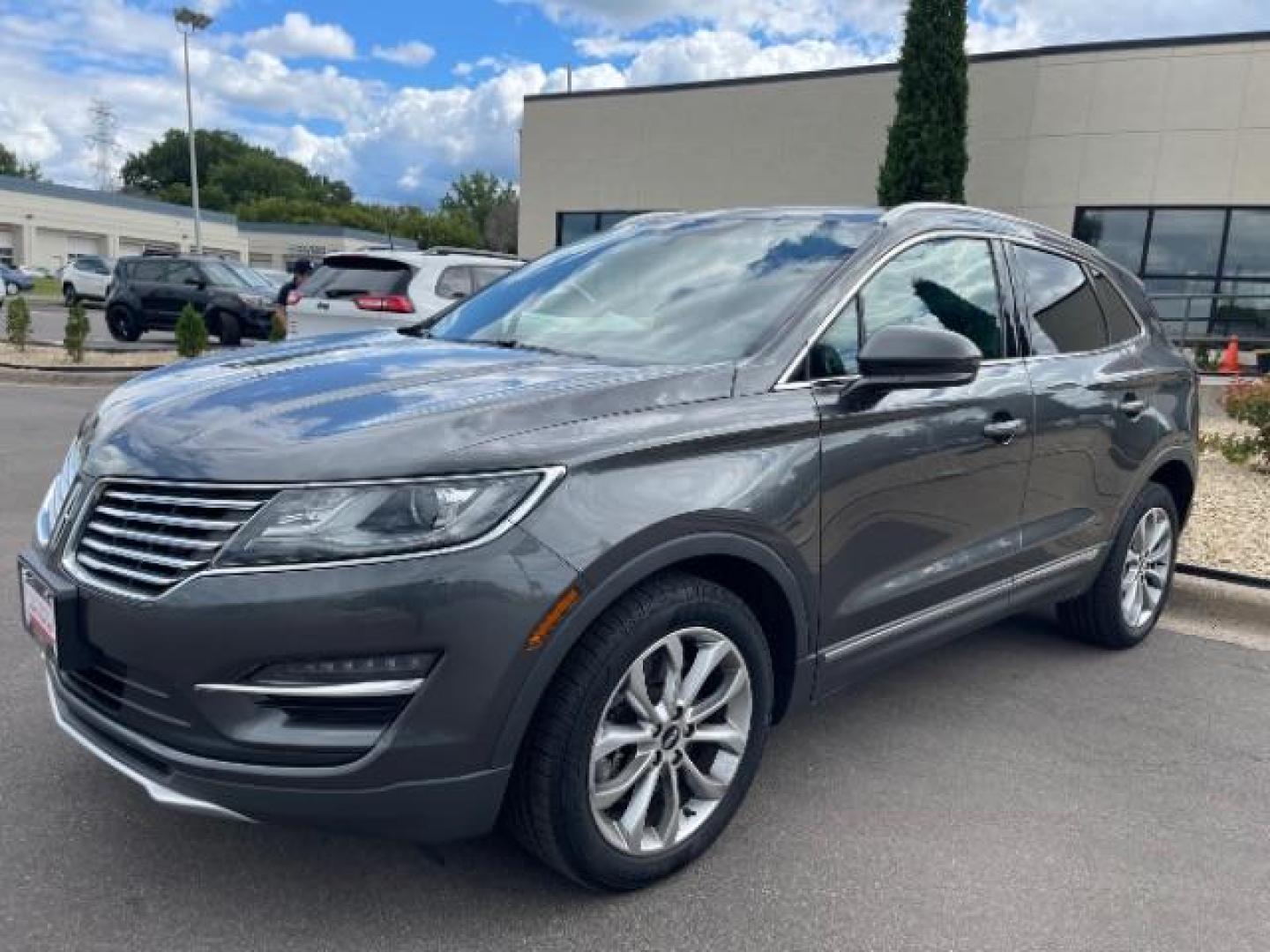 2018 Magnetic Gray Metallic Lincoln MKC Select AWD (5LMCJ2D98JU) with an 2.0L L4 DOHC 16V engine, 6-Speed Automatic transmission, located at 745 S Robert St, St. Paul, MN, 55107, (651) 222-2991, 44.923389, -93.081215 - Photo#7