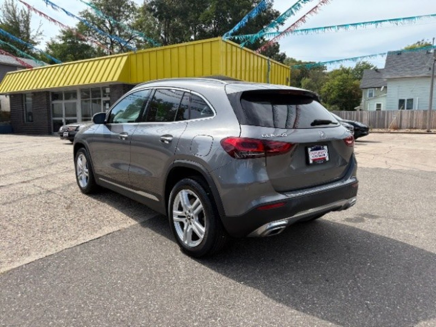 2021 Mercedes-Benz GLA-Class GLA250 4MATIC (W1N4N4HB6MJ) with an 2.0L L4 DOHC 16V TUR engine, 8-Speed Automatic transmission, located at 745 S Robert St, St. Paul, MN, 55107, (651) 222-2991, 44.923389, -93.081215- Photo#3