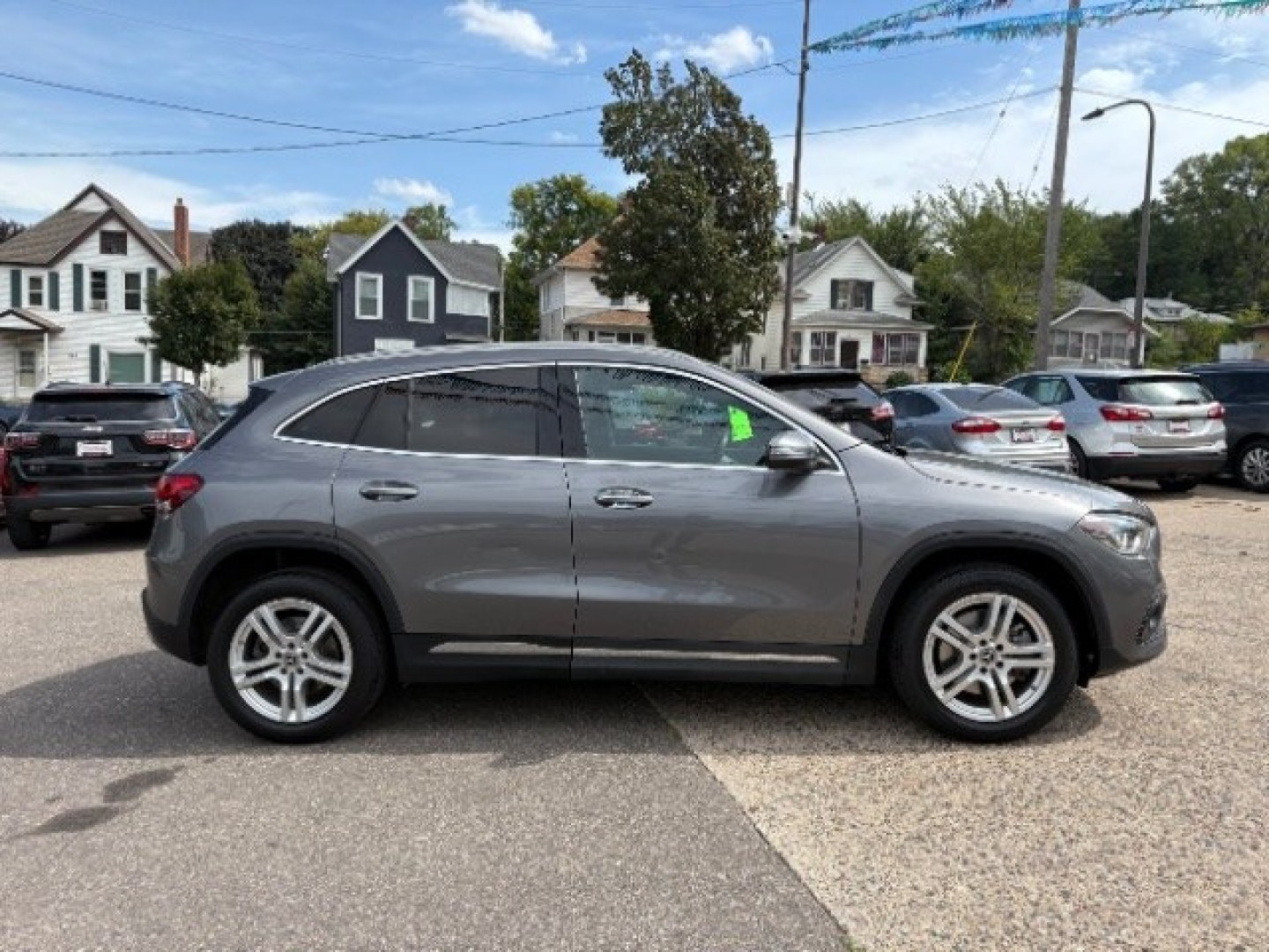 2021 Mercedes-Benz GLA-Class GLA250 4MATIC (W1N4N4HB6MJ) with an 2.0L L4 DOHC 16V TUR engine, 8-Speed Automatic transmission, located at 745 S Robert St, St. Paul, MN, 55107, (651) 222-2991, 44.923389, -93.081215- Photo#6