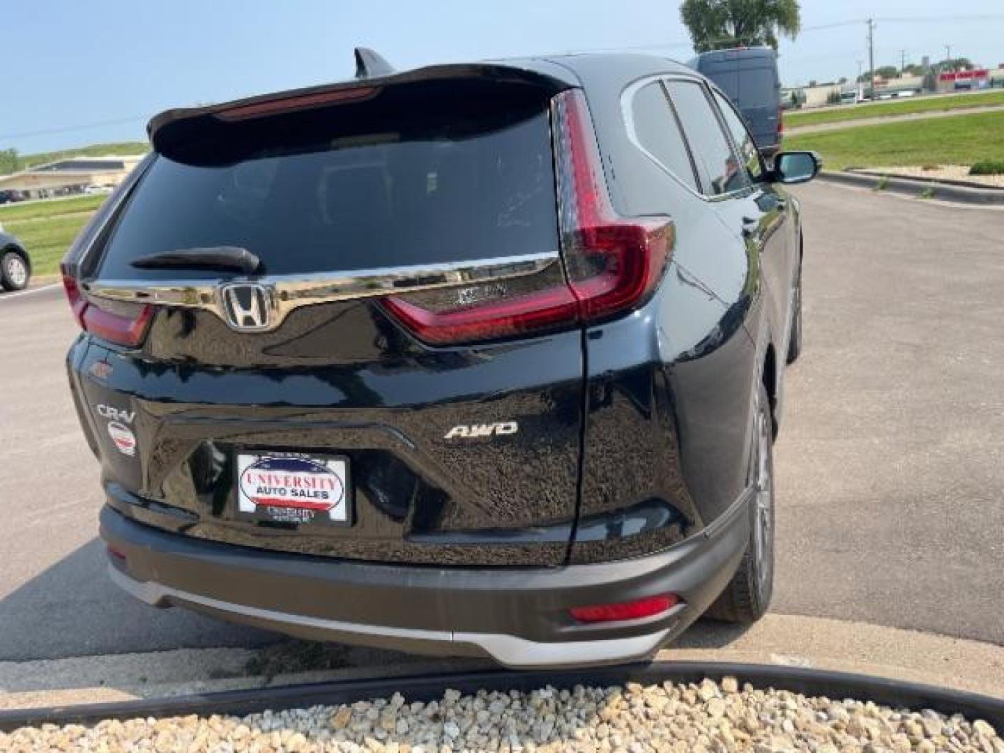 2020 Crystal Black Pearl Honda CR-V EX AWD (2HKRW2H54LH) with an 1.5L L4 16V DOHC TURBO engine, Continuously Variable Transmission transmission, located at 3301 W Hwy 13, Burnsville, MN, 55337, (952) 460-3200, 44.775333, -93.320808 - Photo#4