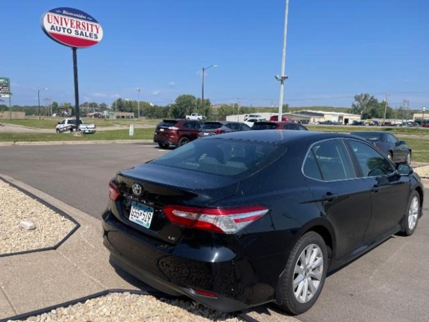 2020 Midnight Black Metallic Toyota Camry LE (4T1C11AK8LU) with an 2.5L L4 DOHC 16V engine, 8-Speed Automatic transmission, located at 745 S Robert St, St. Paul, MN, 55107, (651) 222-2991, 44.923389, -93.081215 - Photo#13