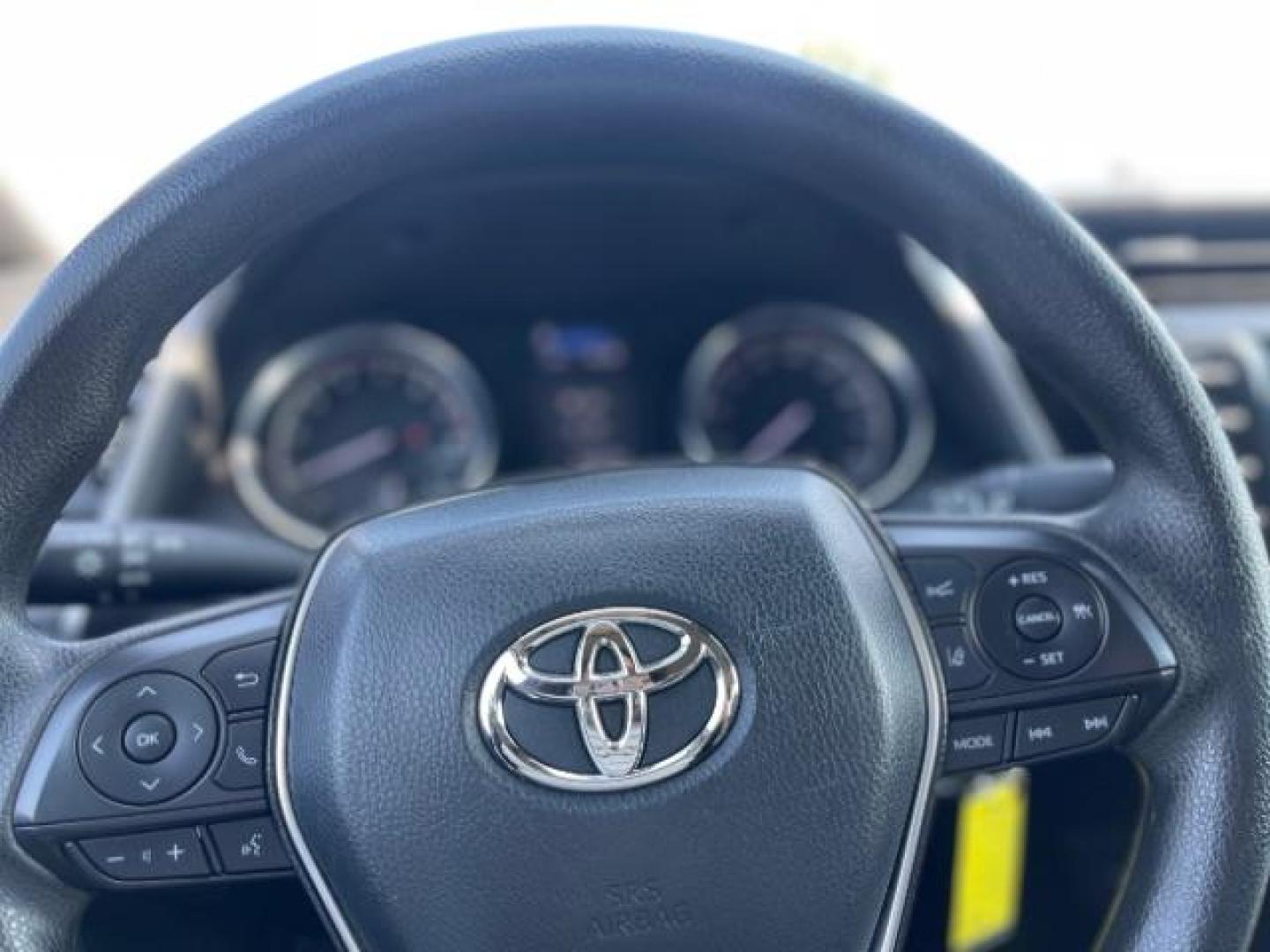 2020 Midnight Black Metallic Toyota Camry LE (4T1C11AK8LU) with an 2.5L L4 DOHC 16V engine, 8-Speed Automatic transmission, located at 745 S Robert St, St. Paul, MN, 55107, (651) 222-2991, 44.923389, -93.081215 - Photo#3