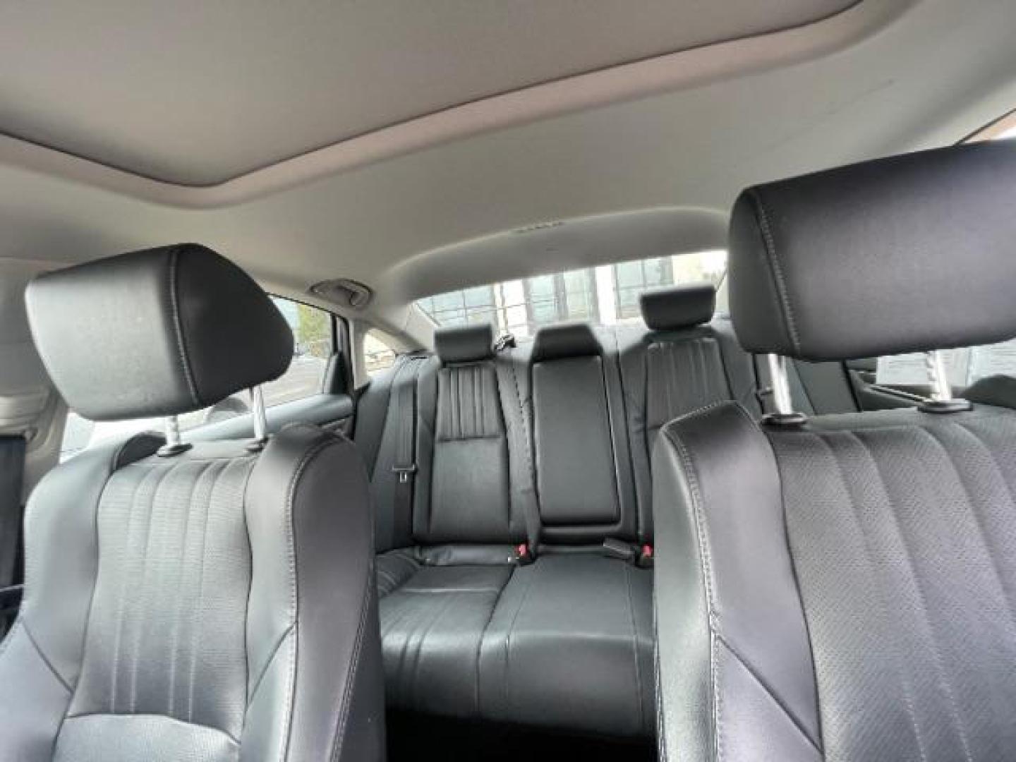 2018 Lunar Silver Metallic Honda Accord EX-L 2.0T 10A (1HGCV2F5XJA) with an 2.0L L4 DOHC 16V TURBO engine, 10-Speed Automatic transmission, located at 745 S Robert St, St. Paul, MN, 55107, (651) 222-2991, 44.923389, -93.081215 - Photo#12