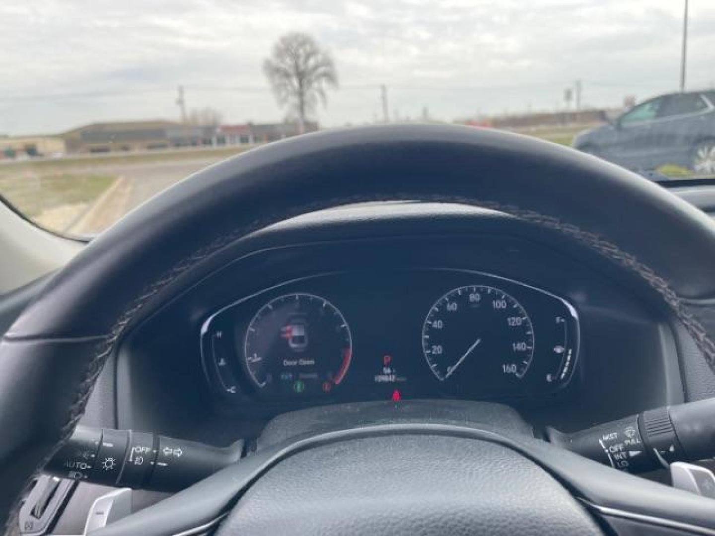 2018 Lunar Silver Metallic Honda Accord EX-L 2.0T 10A (1HGCV2F5XJA) with an 2.0L L4 DOHC 16V TURBO engine, 10-Speed Automatic transmission, located at 745 S Robert St, St. Paul, MN, 55107, (651) 222-2991, 44.923389, -93.081215 - Photo#13