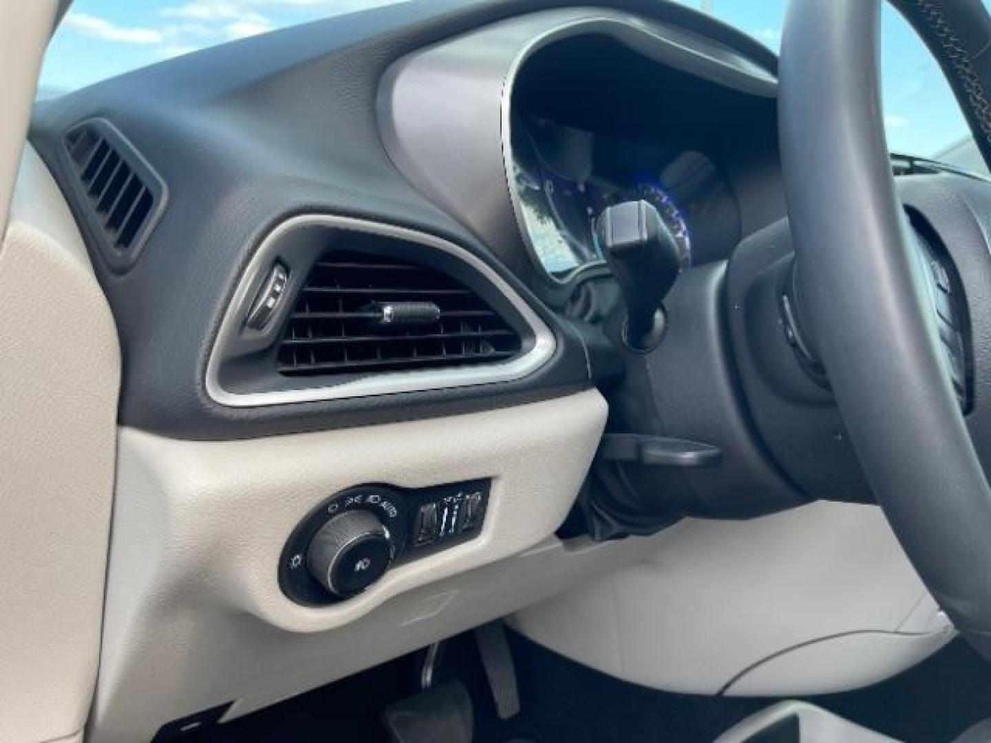 2022 Granite Crystal Metallic Clear Coat Chrysler Pacifica Touring-L (2C4RC1BG0NR) with an 3.6L V6 DOHC 24V engine, 9-Speed Automatic transmission, located at 3301 W Hwy 13, Burnsville, MN, 55337, (952) 460-3200, 44.775333, -93.320808 - Photo#17