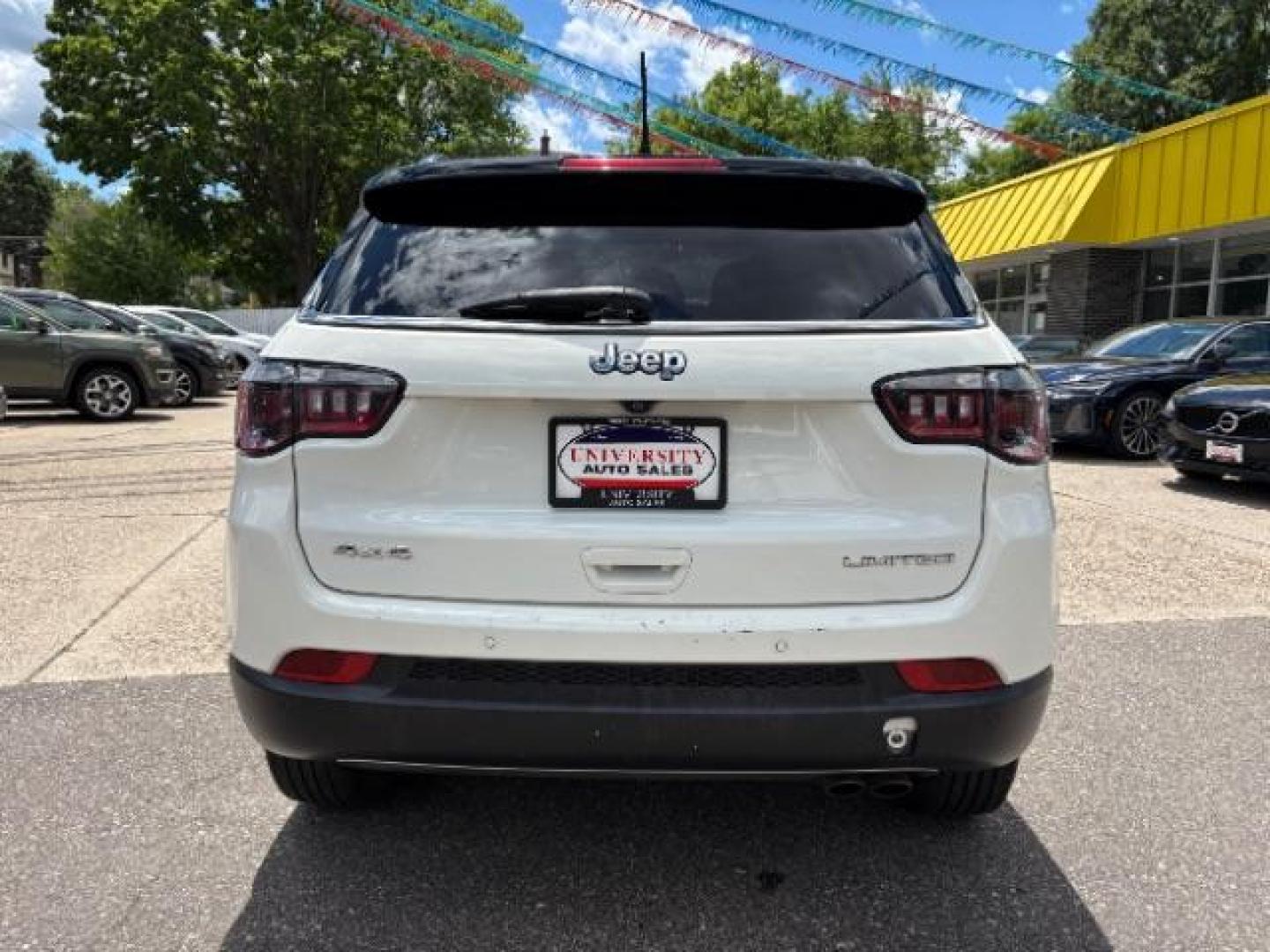 2021 Jeep Compass Limited 4WD (3C4NJDCB9MT) with an 2.4L L4 DOHC 16V engine, Continuously Variabl transmission, located at 745 S Robert St, St. Paul, MN, 55107, (651) 222-2991, 44.923389, -93.081215 - Photo#5