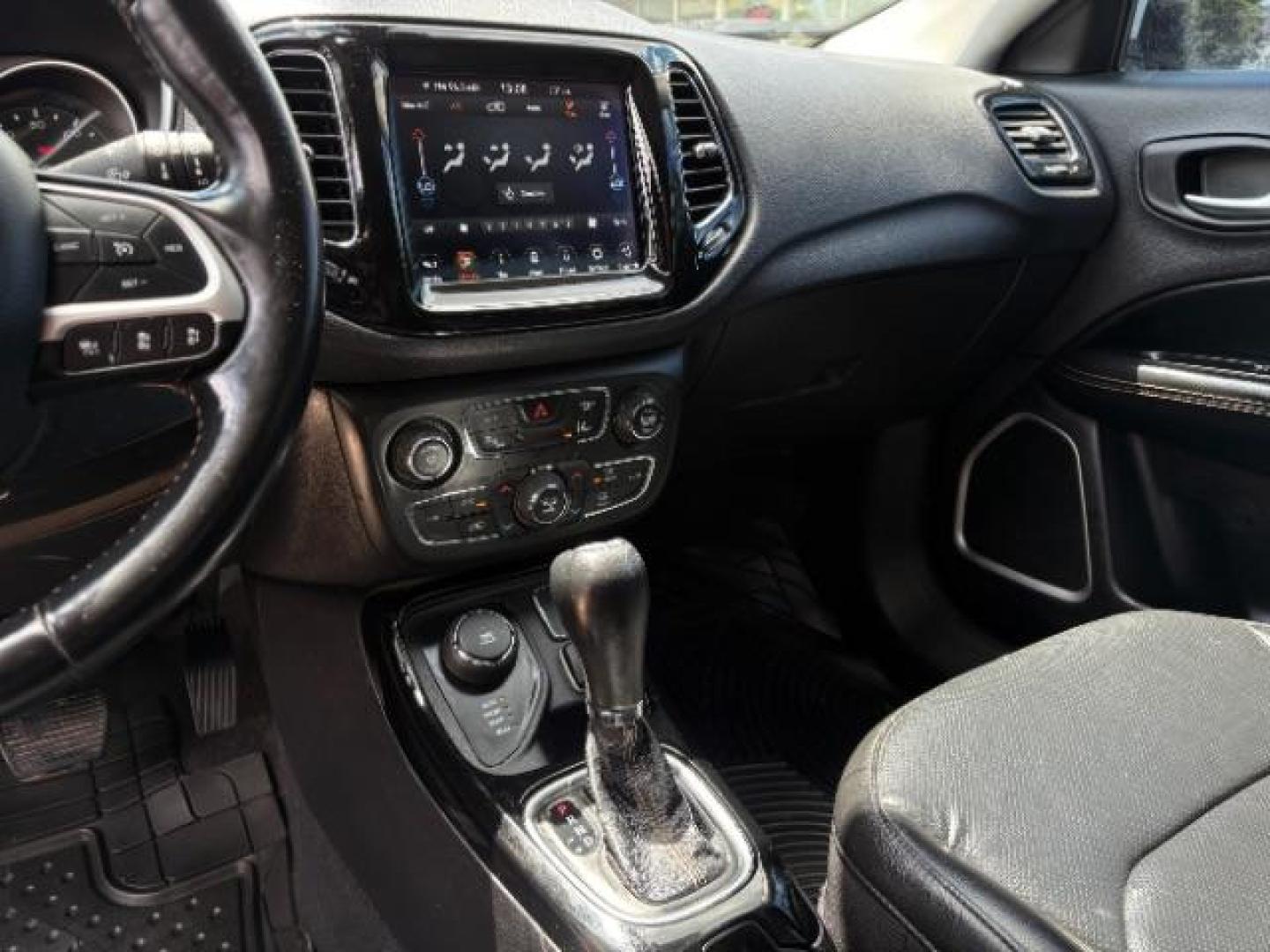 2021 Jeep Compass Limited 4WD (3C4NJDCB9MT) with an 2.4L L4 DOHC 16V engine, Continuously Variabl transmission, located at 745 S Robert St, St. Paul, MN, 55107, (651) 222-2991, 44.923389, -93.081215 - Photo#12