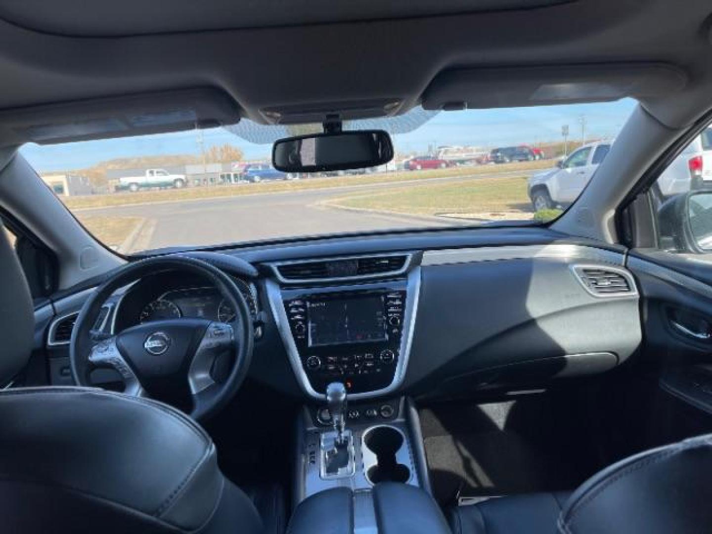 2016 Magnetic Black Nissan Murano Platinum AWD (5N1AZ2MH1GN) with an 3.5L V6 DOHC 24V engine, Continuously Variable Transmission transmission, located at 3301 W Hwy 13, Burnsville, MN, 55337, (952) 460-3200, 44.775333, -93.320808 - Photo#13