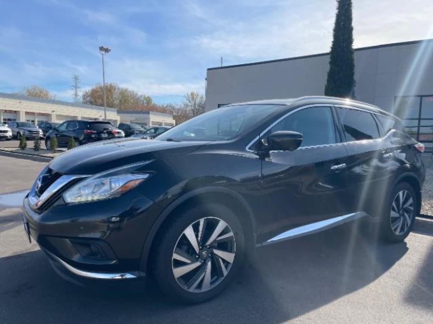 2016 Magnetic Black Nissan Murano Platinum AWD (5N1AZ2MH1GN) with an 3.5L V6 DOHC 24V engine, Continuously Variable Transmission transmission, located at 3301 W Hwy 13, Burnsville, MN, 55337, (952) 460-3200, 44.775333, -93.320808 - Photo#7