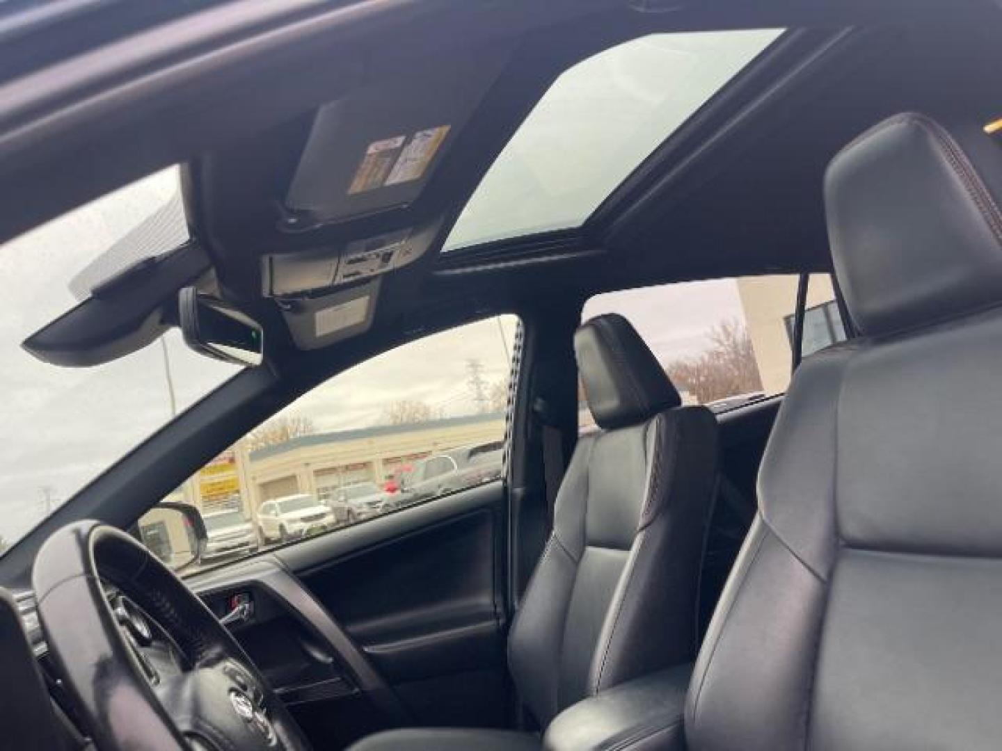 2018 Electric Storm Blue Toyota RAV4 SE 4WD (JTMJFREV3JJ) with an 2.5L L4 DOHC 16V engine, 6-Speed Automatic transmission, located at 3301 W Hwy 13, Burnsville, MN, 55337, (952) 460-3200, 44.775333, -93.320808 - Photo#26