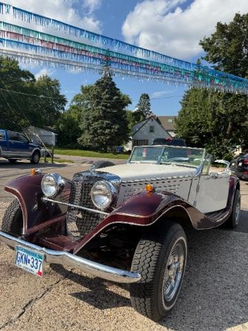 photo of 1920 ROADSTERS KIT CAR THUNDER ROAD