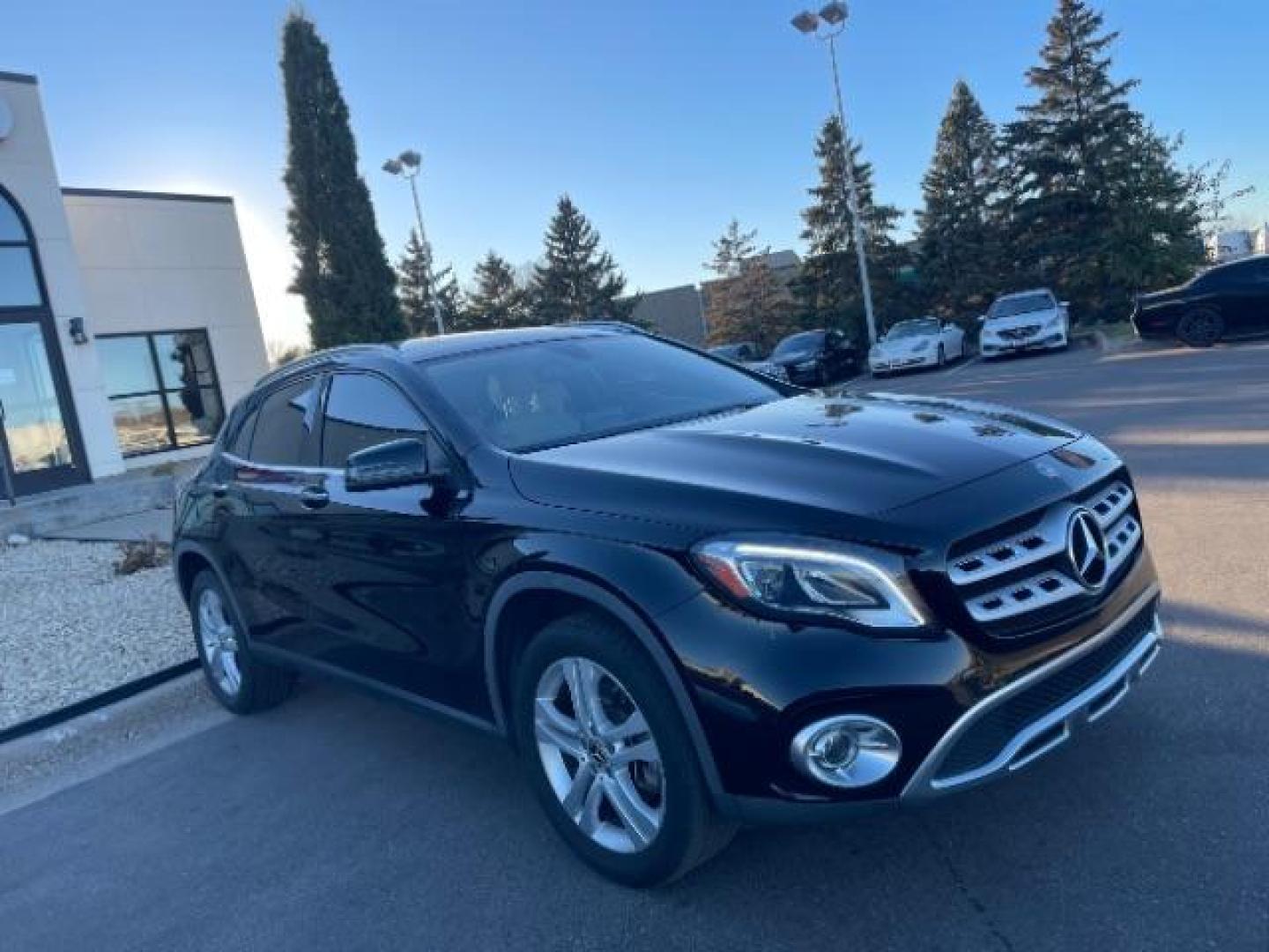 2019 Cosmos Black Metallic Mercedes-Benz GLA-Class GLA250 (WDCTG4EBXKJ) with an 2.0L L4 DOHC 16V TURBO engine, 7-Speed Automatic transmission, located at 3301 W Hwy 13, Burnsville, MN, 55337, (952) 460-3200, 44.775333, -93.320808 - Photo#2