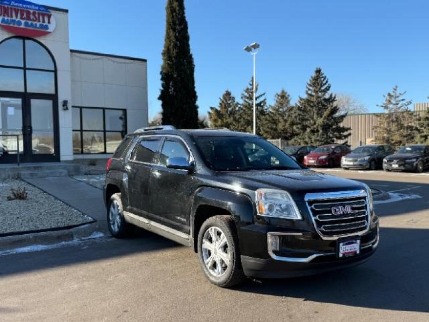 2016 Ebony Twilight Metallic GMC Terrain SLT AWD (2GKFLUE38G6) with an 3.6L V6 DOHC 24V engine, 6-Speed Automatic transmission, located at 3301 W Hwy 13, Burnsville, MN, 55337, (952) 460-3200, 44.775333, -93.320808 - Photo#0