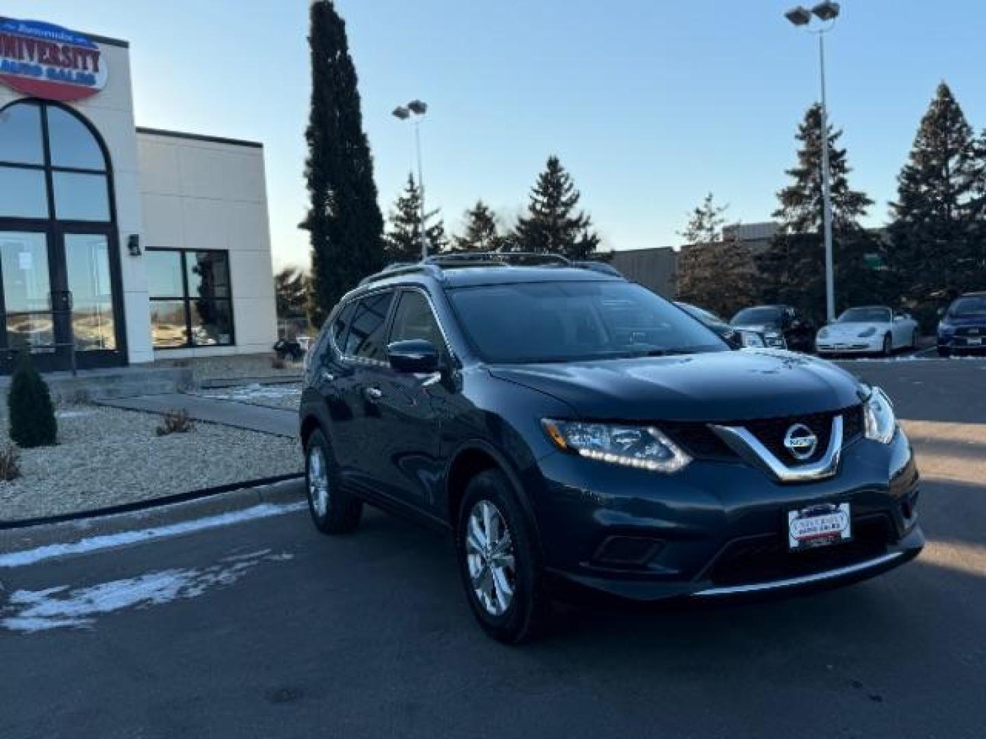 2015 Arctic Blue Metallic Nissan Rogue SV AWD (5N1AT2MV1FC) with an 2.5L L4 DOHC 16V engine, Continuously Variable Transmission transmission, located at 3301 W Hwy 13, Burnsville, MN, 55337, (952) 460-3200, 44.775333, -93.320808 - Photo#0