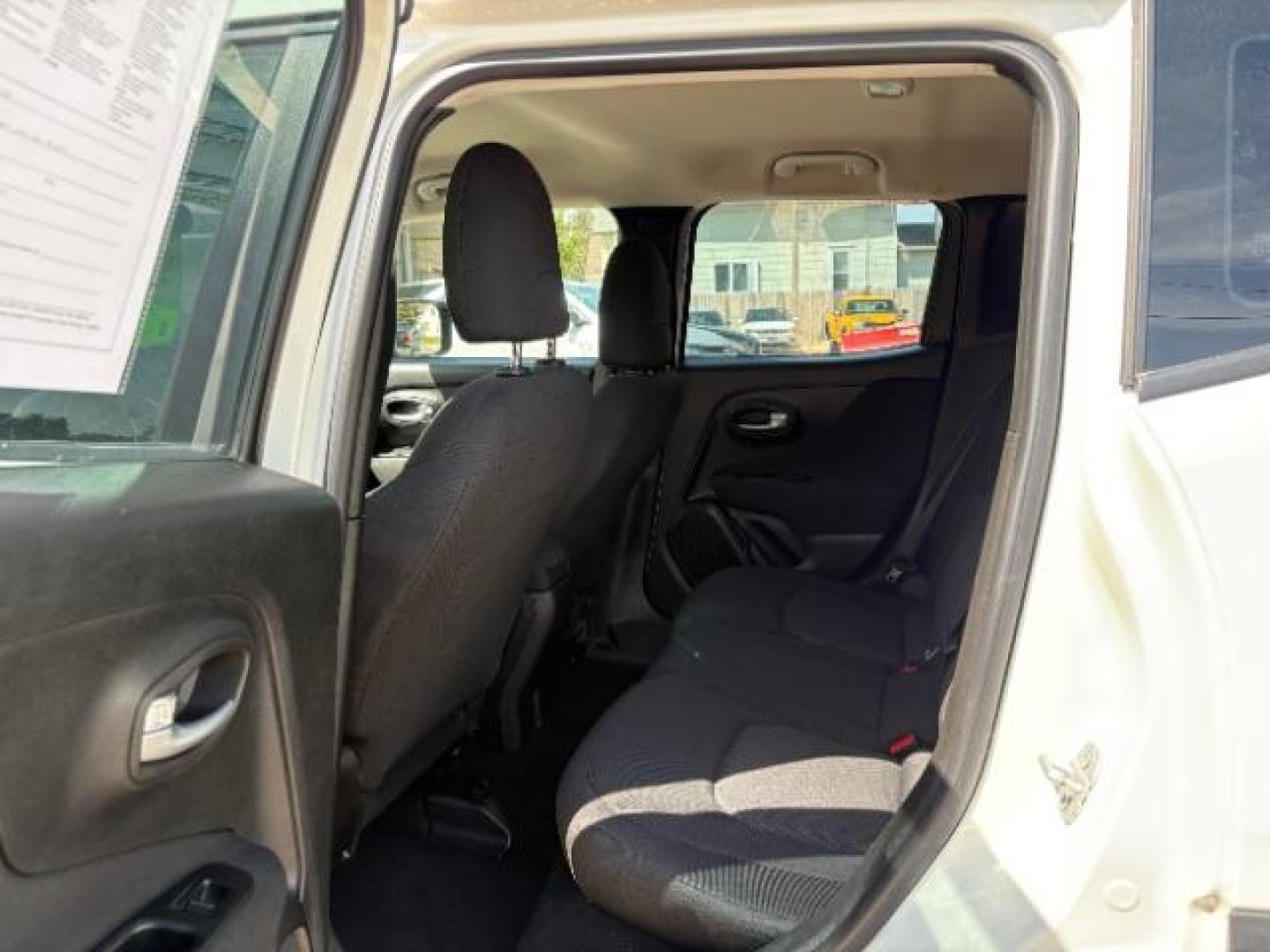 2019 Alpine White Clear C Jeep Renegade Sport (ZACNJAAB2KP) with an 2.4L L4 DOHC 16V engine, 9-Speed Automatic transmission, located at 745 S Robert St, St. Paul, MN, 55107, (651) 222-2991, 44.923389, -93.081215 - Photo#8