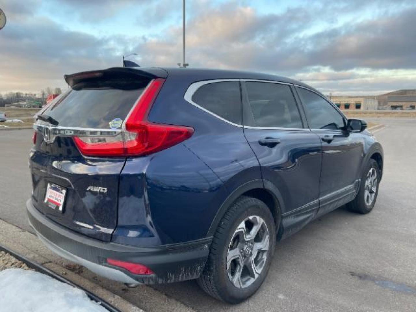 2019 Crystal Black Pearl Honda CR-V EX AWD (7FARW2H57KE) with an 1.5L L4 16V DOHC TURBO engine, Continuously Variable Transmission transmission, located at 745 S Robert St, St. Paul, MN, 55107, (651) 222-2991, 44.923389, -93.081215 - Photo#4