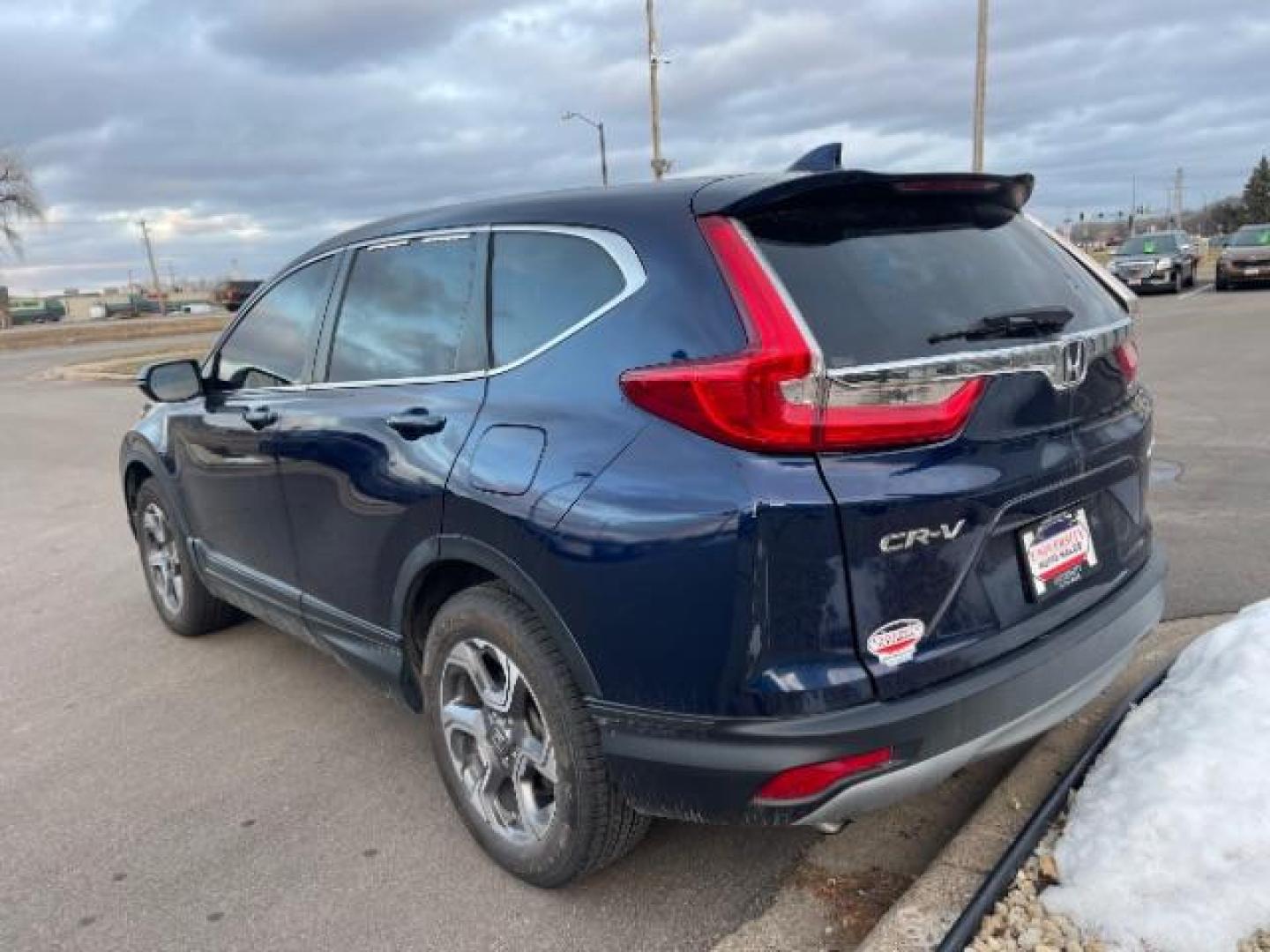 2019 Crystal Black Pearl Honda CR-V EX AWD (7FARW2H57KE) with an 1.5L L4 16V DOHC TURBO engine, Continuously Variable Transmission transmission, located at 745 S Robert St, St. Paul, MN, 55107, (651) 222-2991, 44.923389, -93.081215 - Photo#6