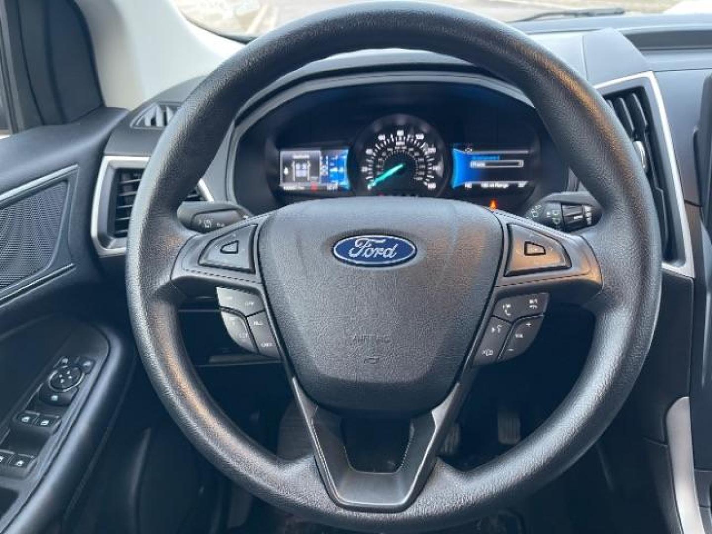 2022 Iconic Silver Metallic Ford Edge SE AWD (2FMPK4G94NB) with an 2.0L L4 DOHC 16V engine, 6-Speed Automatic transmission, located at 3301 W Hwy 13, Burnsville, MN, 55337, (952) 460-3200, 44.775333, -93.320808 - Photo#12