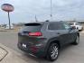 2018 Granite Crystal Metallic Clearcoat Jeep Cherokee Limited 4x4 (1C4PJMDB7JD) with an Pentastar 3.2L V-6 DOHC engine, located at 745 S Robert St, St. Paul, MN, 55107, (651) 222-2991, 44.923389, -93.081215 - Photo#4