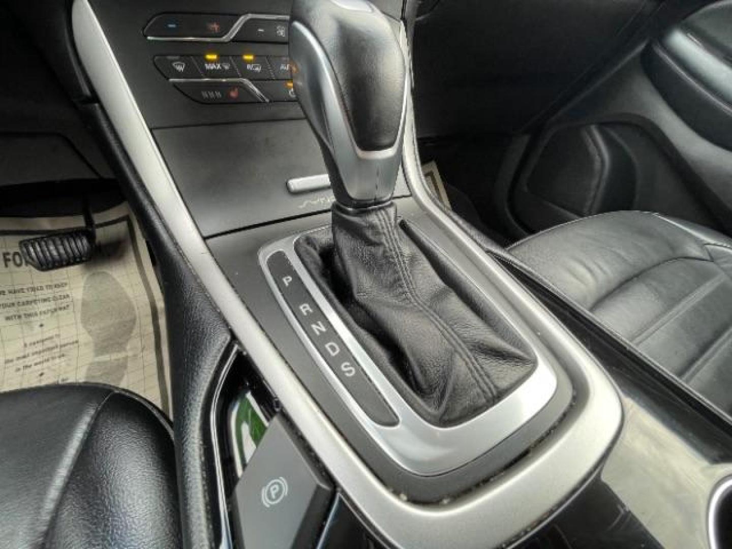 2016 Too Good To Be Blue Metallic Ford Edge SEL (2FMPK4J9XGB) with an 3.5L V-6 DOHC engine, located at 3301 W Hwy 13, Burnsville, MN, 55337, (952) 460-3200, 44.775333, -93.320808 - Photo#12