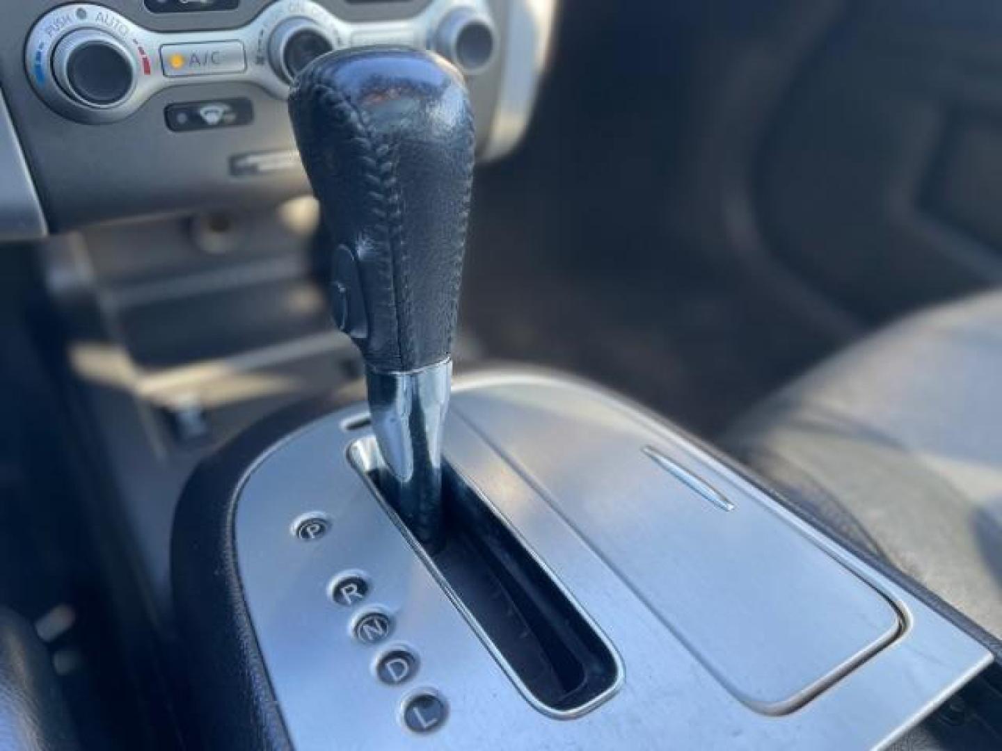 2013 Graphite Blue Nissan Murano SL (JN8AZ1MW9DW) with an 3.5L V-6 DOHC engine, located at 3301 W Hwy 13, Burnsville, MN, 55337, (952) 460-3200, 44.775333, -93.320808 - Photo#14