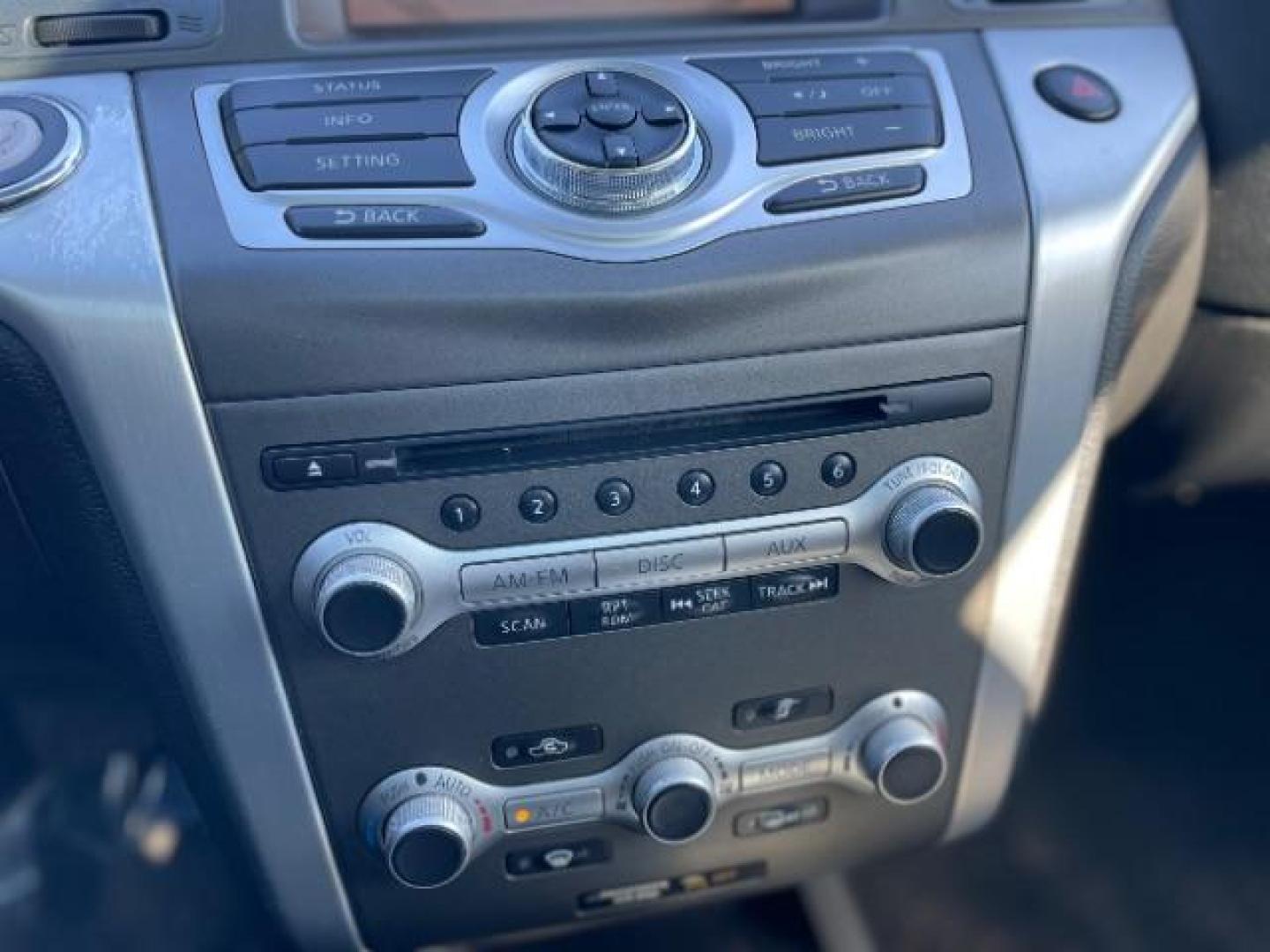 2013 Graphite Blue Nissan Murano SL (JN8AZ1MW9DW) with an 3.5L V-6 DOHC engine, located at 3301 W Hwy 13, Burnsville, MN, 55337, (952) 460-3200, 44.775333, -93.320808 - Photo#17