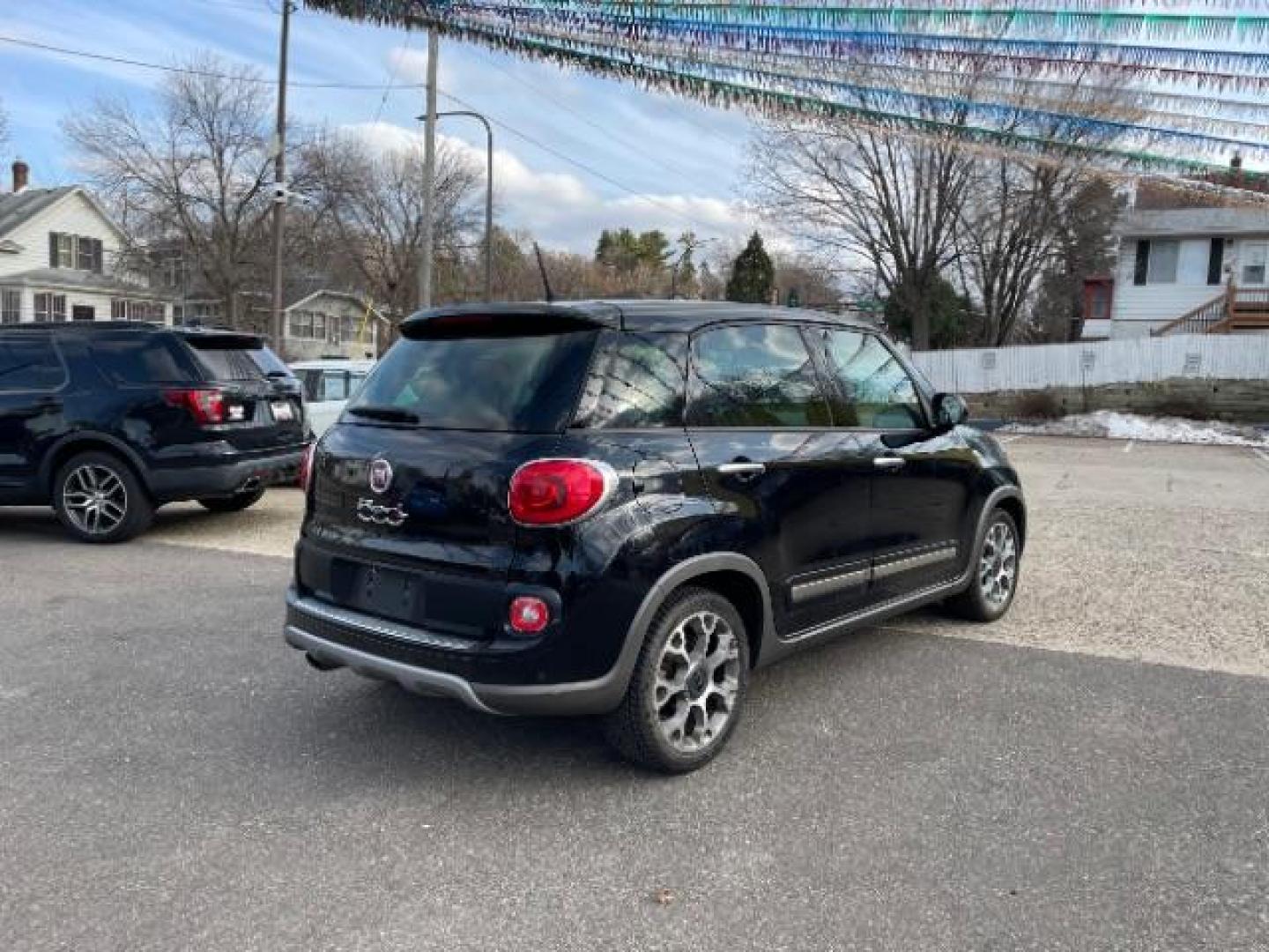 2014 Nero Puro (Straight Black) FIAT 500L Trekking (ZFBCFADH4EZ) with an MultiAir 1.4L I-4 variable valve control engine, located at 745 S Robert St, St. Paul, MN, 55107, (651) 222-2991, 44.923389, -93.081215 - Photo#6