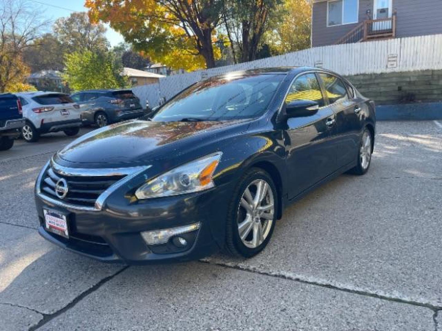 2014 Storm Blue Metallic Nissan Altima 3.5 SL (1N4BL3AP3EC) with an 3.5L V6 DOHC 24V engine, Continuously Variabl transmission, located at 745 S Robert St, St. Paul, MN, 55107, (651) 222-2991, 44.923389, -93.081215 - Photo#0