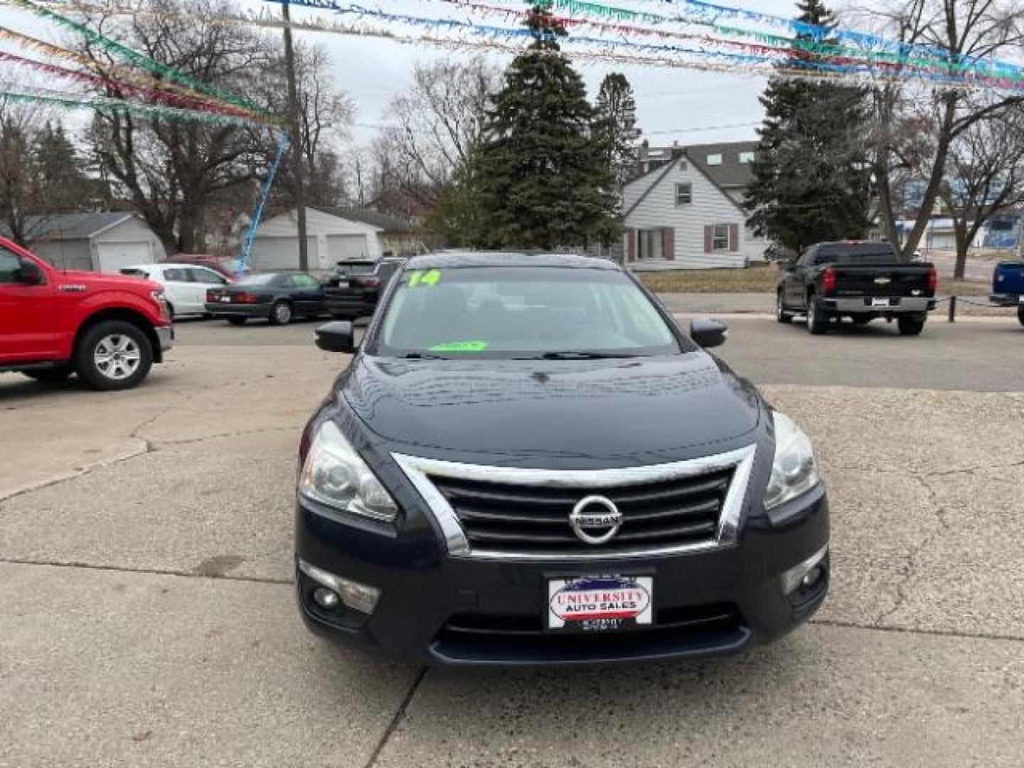 2014 Storm Blue Metallic Nissan Altima 3.5 SL (1N4BL3AP3EC) with an 3.5L V6 DOHC 24V engine, Continuously Variable Transmission transmission, located at 745 S Robert St, St. Paul, MN, 55107, (651) 222-2991, 44.923389, -93.081215 - Photo#7