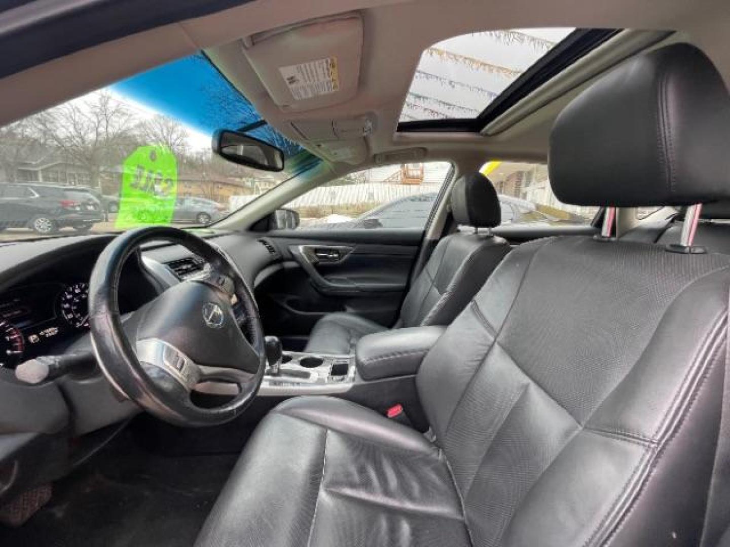 2014 Storm Blue Metallic Nissan Altima 3.5 SL (1N4BL3AP3EC) with an 3.5L V6 DOHC 24V engine, Continuously Variable Transmission transmission, located at 745 S Robert St, St. Paul, MN, 55107, (651) 222-2991, 44.923389, -93.081215 - Photo#10