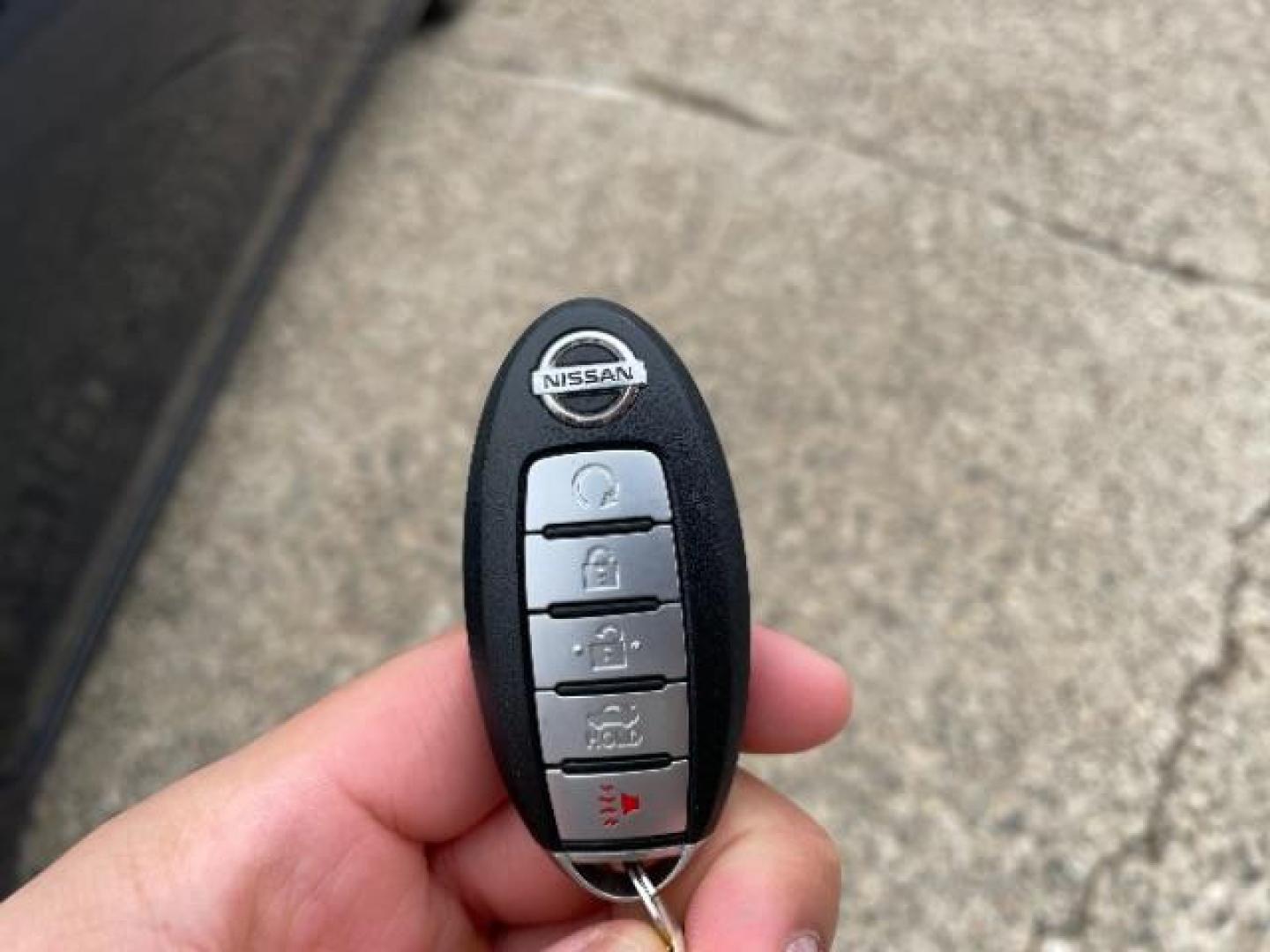 2014 Storm Blue Metallic Nissan Altima 3.5 SL (1N4BL3AP3EC) with an 3.5L V6 DOHC 24V engine, Continuously Variable Transmission transmission, located at 745 S Robert St, St. Paul, MN, 55107, (651) 222-2991, 44.923389, -93.081215 - Photo#22