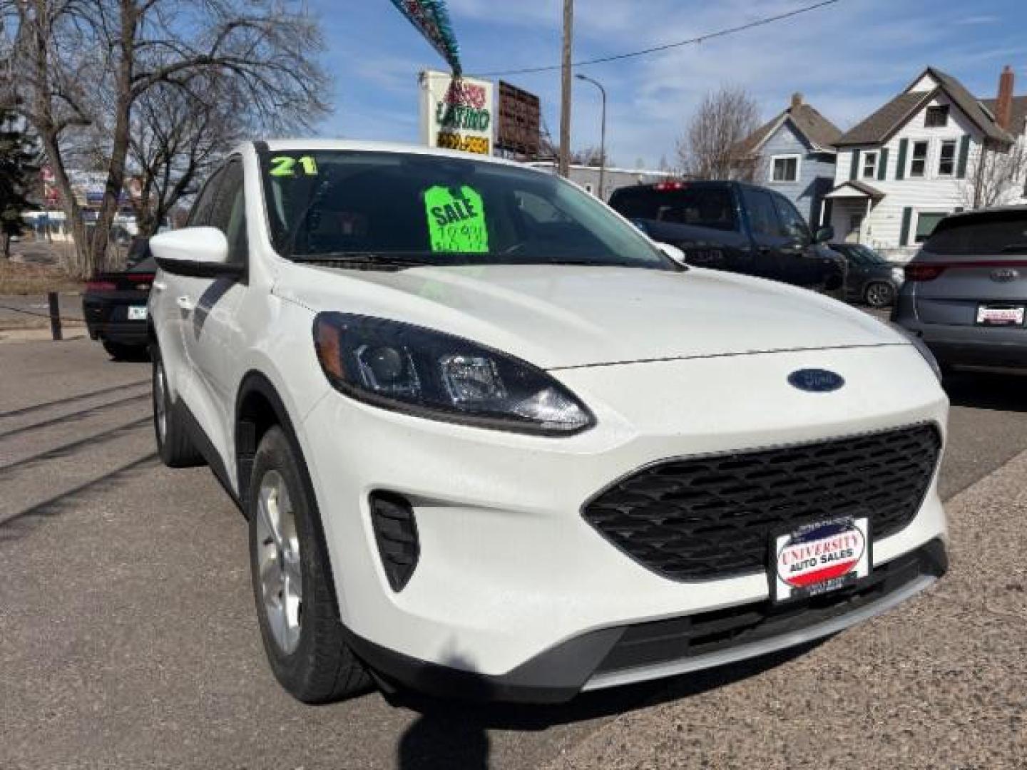 2021 Oxford White Ford Escape SE Plug-In Hybrid (1FMCU0EZ6MU) with an Duratec 2.5L I-4 DOHC engine, located at 745 S Robert St, St. Paul, MN, 55107, (651) 222-2991, 44.923389, -93.081215 - Photo#1