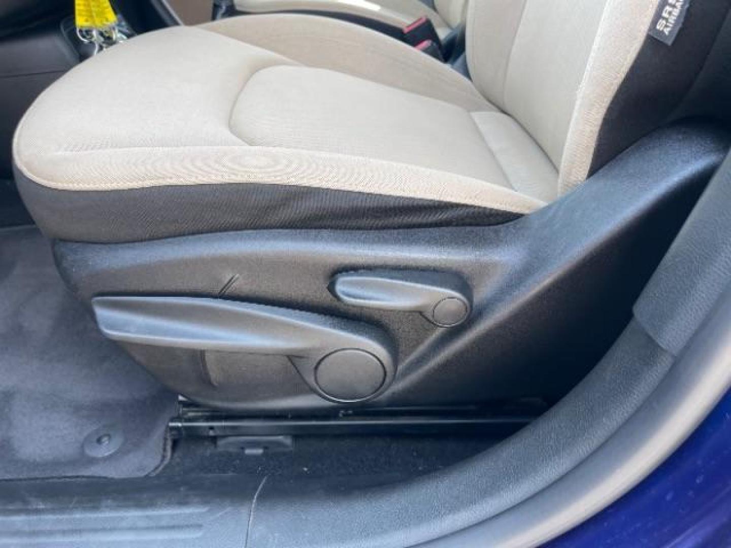 2016 Jetset Blue /Sandstorm/Black Jeep Renegade Sport (ZACCJAAW5GP) with an MultiAir 1.4L I-4 variable valve control engine, 6-Speed Manual transmission, located at 745 S Robert St, St. Paul, MN, 55107, (651) 222-2991, 44.923389, -93.081215 - Photo#17