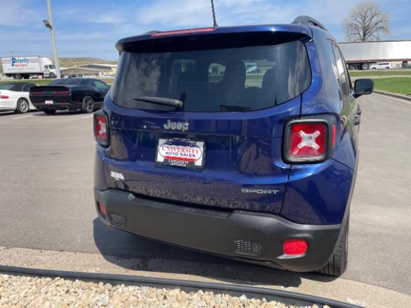 2016 Jetset Blue /Sandstorm/Black Jeep Renegade Sport (ZACCJAAW5GP) with an MultiAir 1.4L I-4 variable valve control engine, 6-Speed Manual transmission, located at 745 S Robert St, St. Paul, MN, 55107, (651) 222-2991, 44.923389, -93.081215 - Photo#5