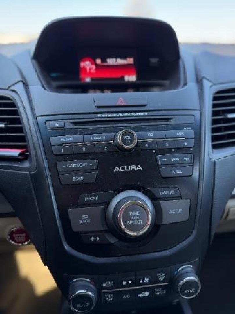 2014 Gray Acura RDX . (5J8TB3H33EL) , located at 745 S Robert St, St. Paul, MN, 55107, (651) 222-2991, 44.923389, -93.081215 - Photo#15
