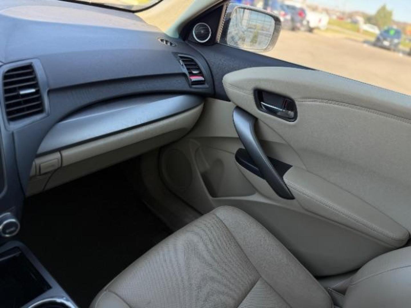 2014 Gray Acura RDX . (5J8TB3H33EL) , located at 745 S Robert St, St. Paul, MN, 55107, (651) 222-2991, 44.923389, -93.081215 - Photo#17