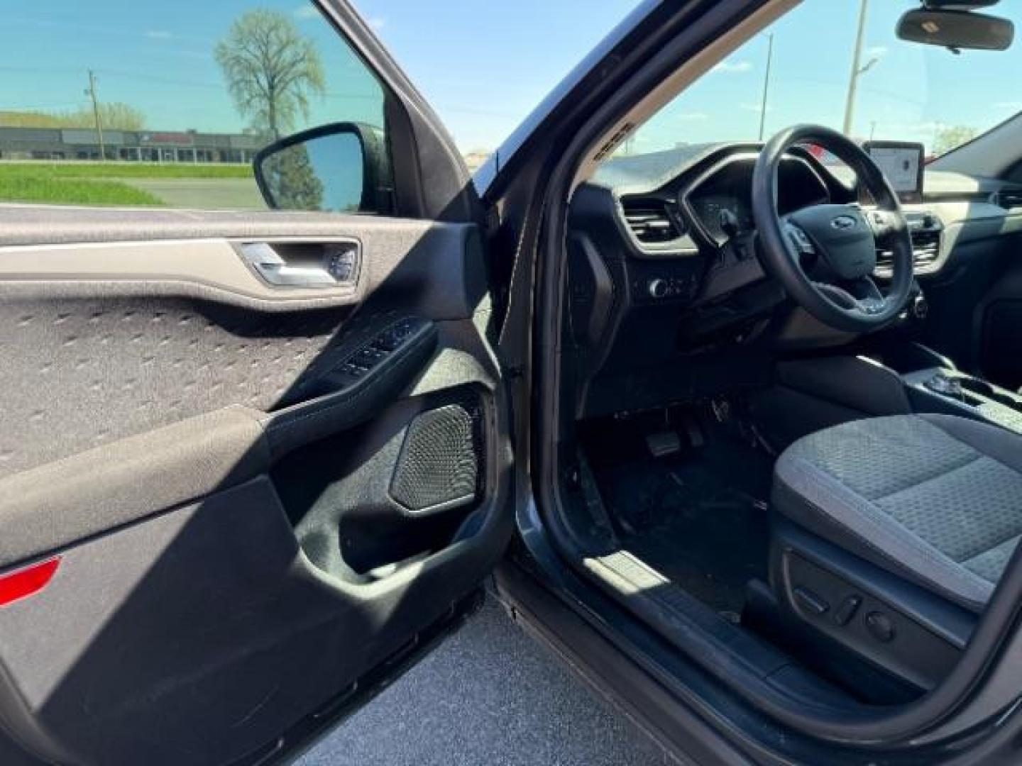 2020 Magnetic Metallic Ford Escape SE (1FMCU9G69LU) with an EcoBoost 1.5L I-3 port/direct injection engine, located at 3301 W Hwy 13, Burnsville, MN, 55337, (952) 460-3200, 44.775333, -93.320808 - Photo#10
